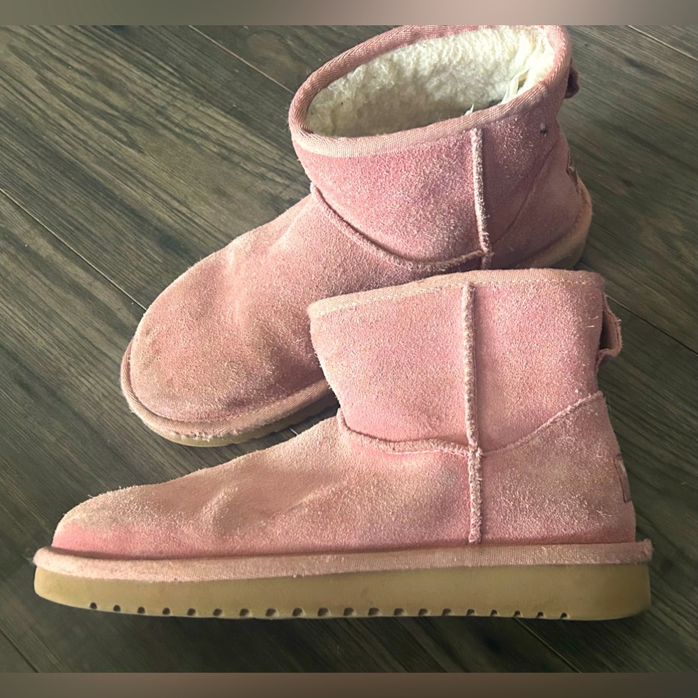 KOOLABURRA by UGG womens size 5 short pink boots